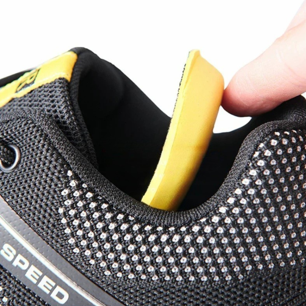 Men's Hiking Shoes Lightweight Breathable Mesh Upper