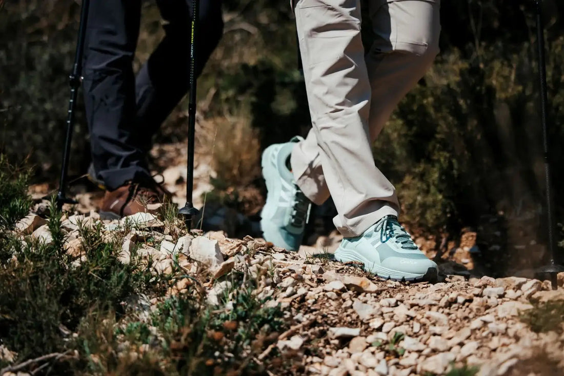 How to Choose Hiking Shoes - The PeakTrail