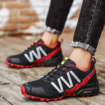 Men's Off Road Hiking Shoes Large Size Rubber Outsole EVA Insole