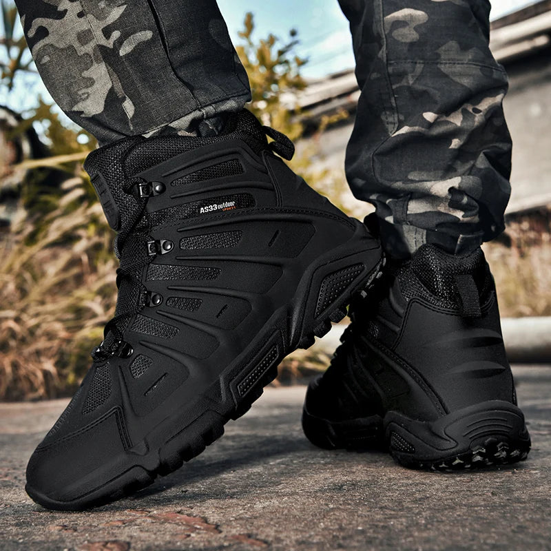 Men’s Winter Hiking Boots Leather High Top Waterproof Non Slip