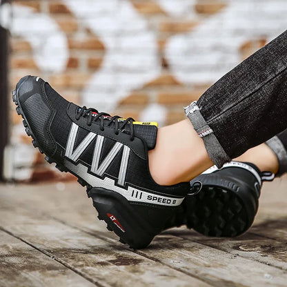Men's Off Road Hiking Shoes Large Size Rubber Outsole EVA Insole