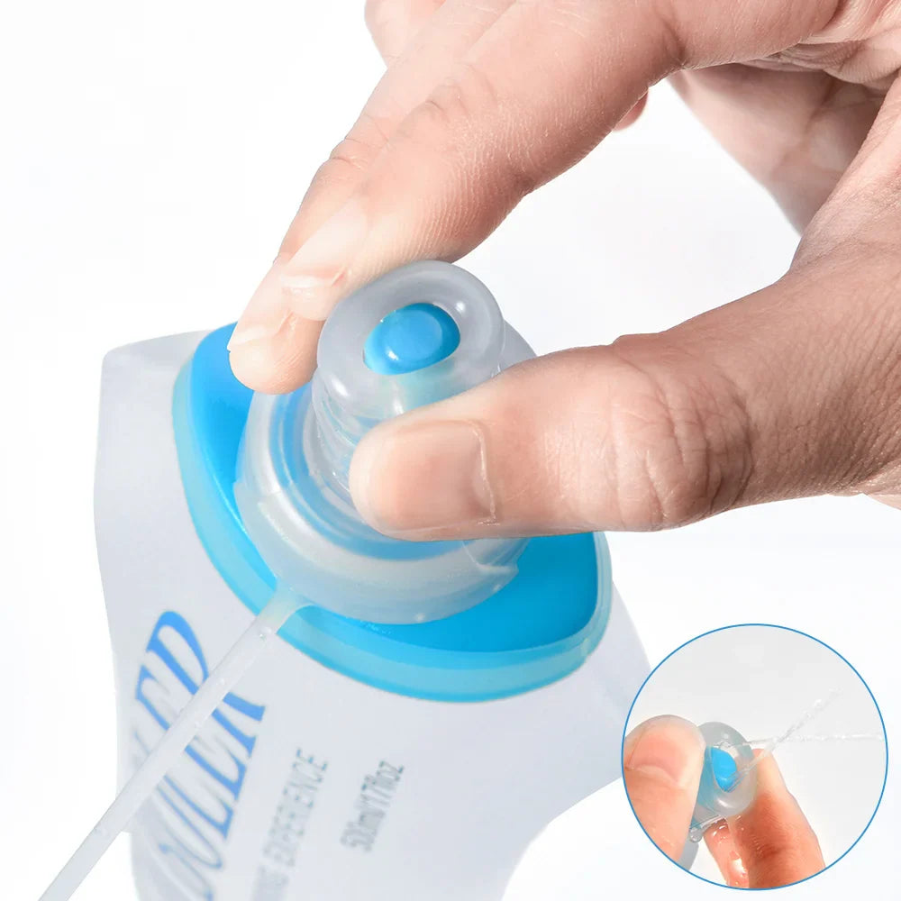 150 to 750 mL Collapsible Silicone Water Bottle for Hiking and Camping