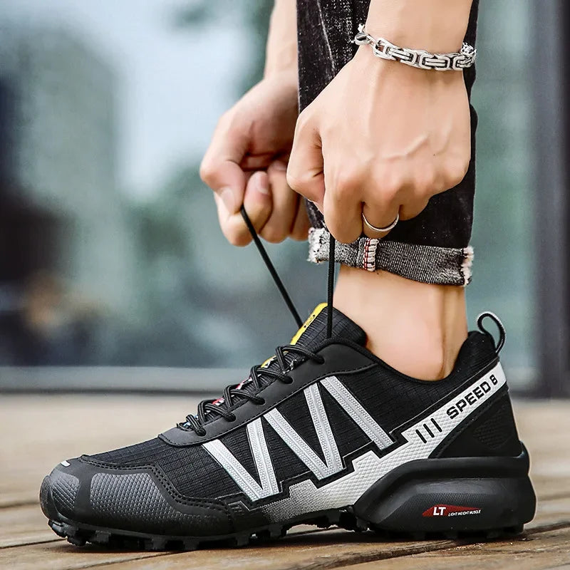 Men's Off Road Hiking Shoes Large Size Rubber Outsole EVA Insole