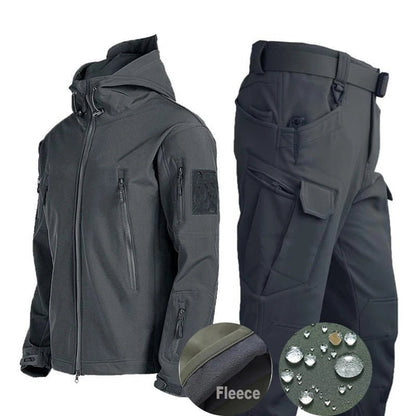 Men's Softshell Hiking Set Jacket and Pants for Outdoor Use - The PeakTrail